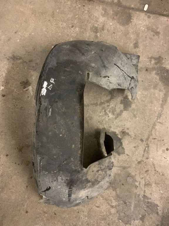 Front wheel arch liner splash guards 5K0806978