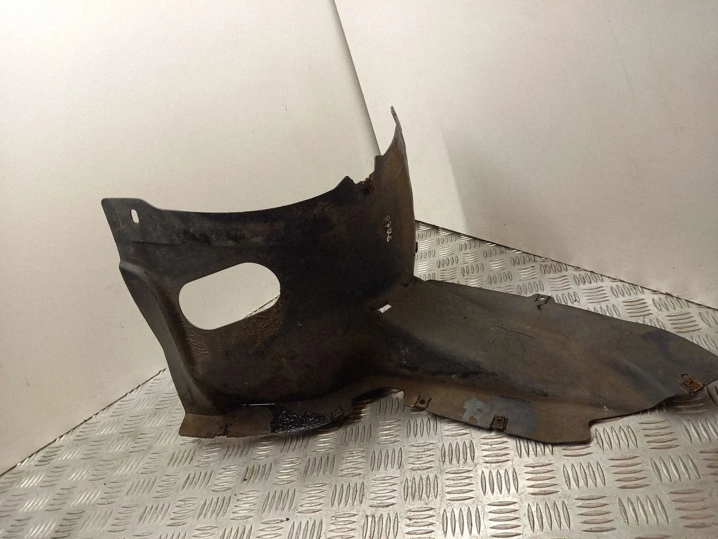 Front wheel arch liner splash guards 3C0805911B