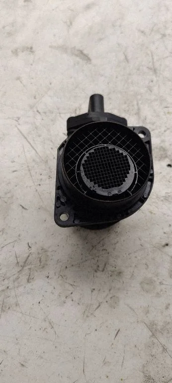 Mass air flow meter 038906461B