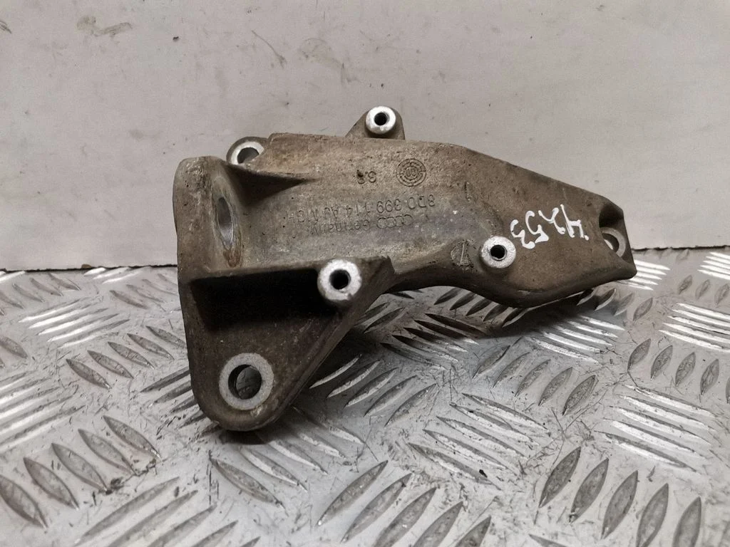 Gearbox mounting bracket 8D0399114AJ