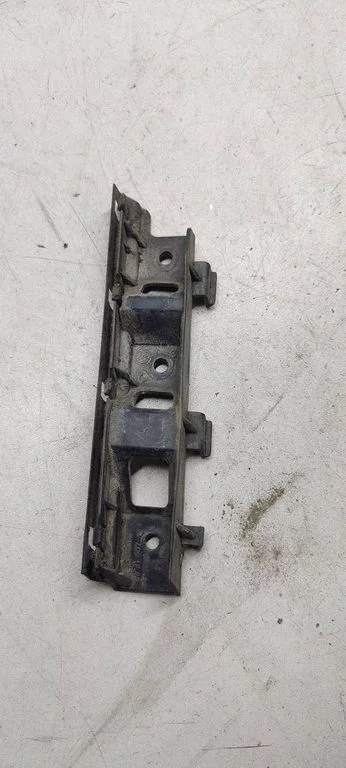 Rear bumper mounting bracket Aff807183