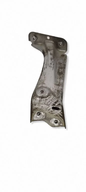 Fender mounting bracket 5E0821141A