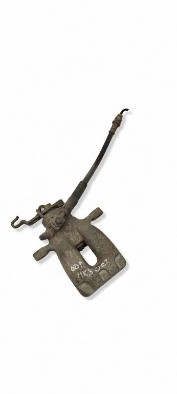 Rear brake caliper – rear right