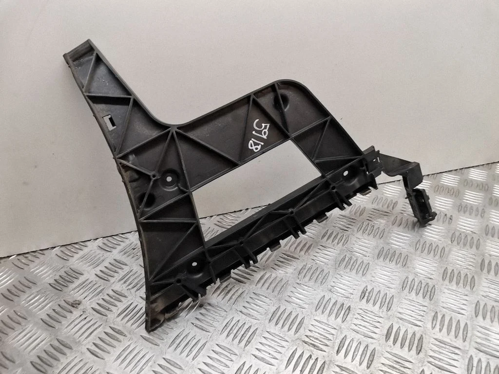 Rear bumper mounting bracket 8K5807454