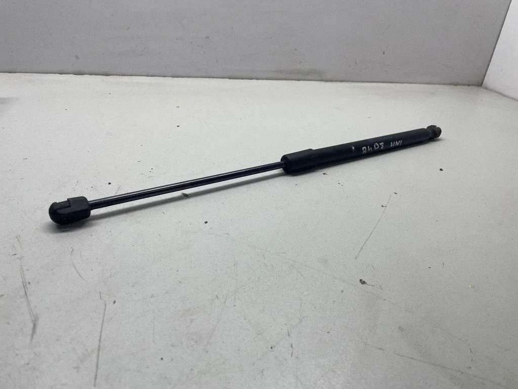 Tagaluugi gaasiamortisaator 8K982755201S