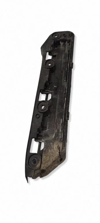 Front bumper mounting bracket – Volkswagen Touran I (2003-2010)