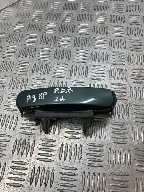 Front door exterior handle 4B0839885