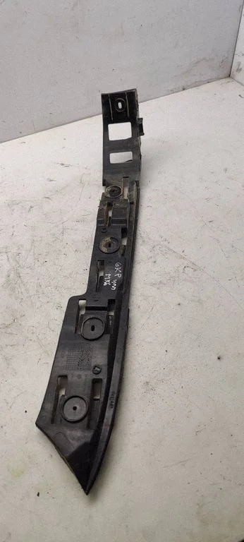 Rear bumper mounting bracket 1K9807393