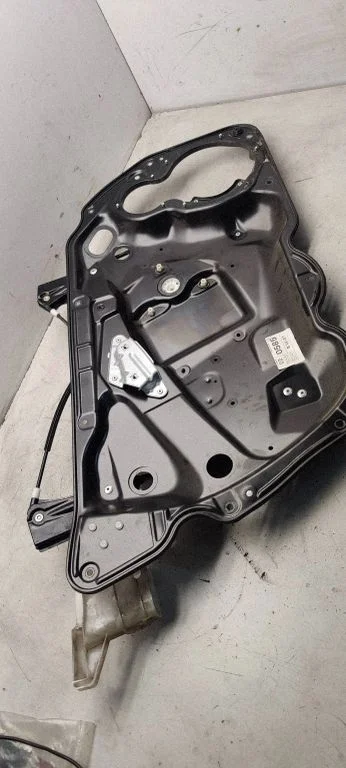 Front door window regulator with motor 3c1837755l