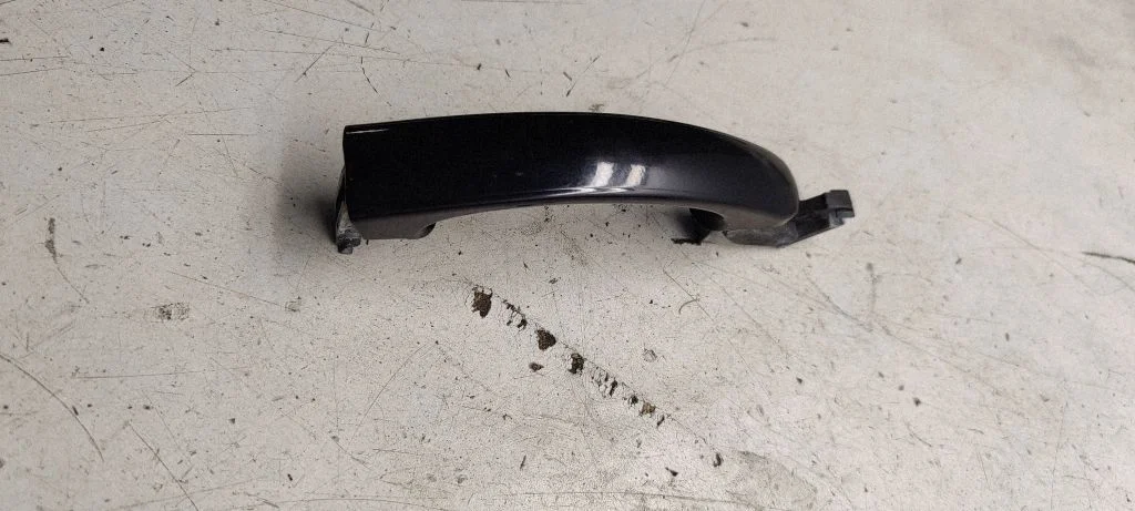 Front door exterior handle 1k5837209