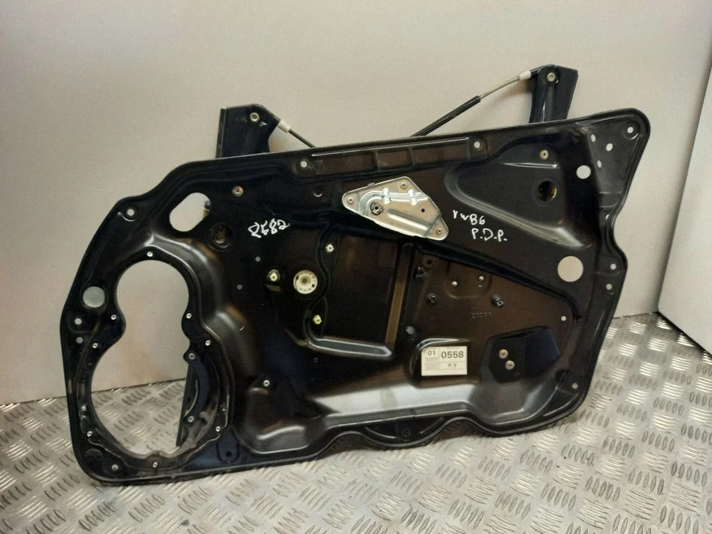 Front window lifting mechanism without motor 3C1837756F