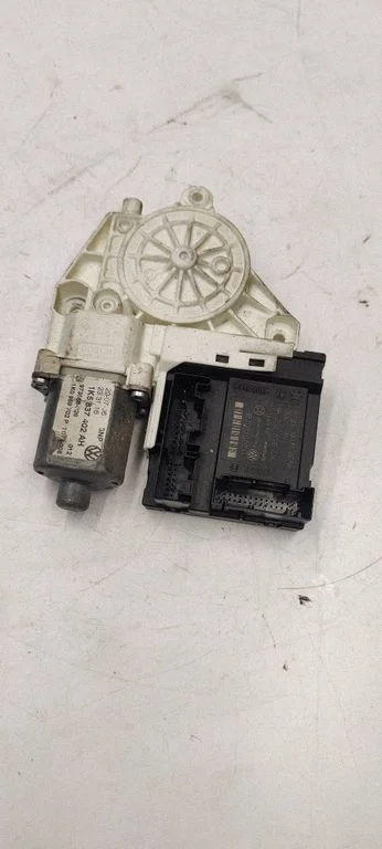 Front door window regulator motor 1K5837402AH