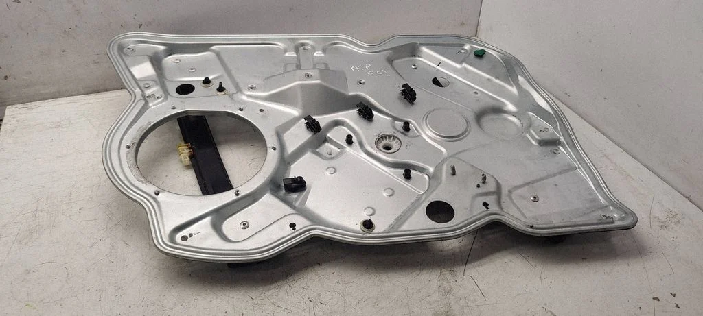 Front window lifting mechanism without motor – front left