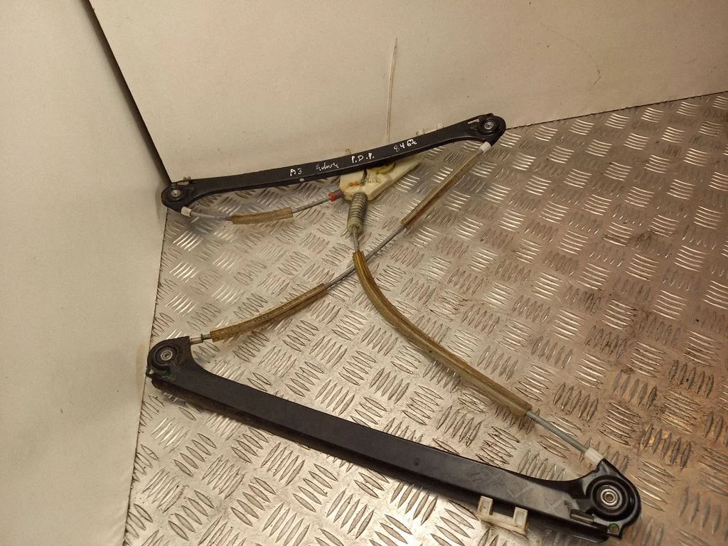 Priekinis el. lango pakėlimo mechanizmas be varikliuko