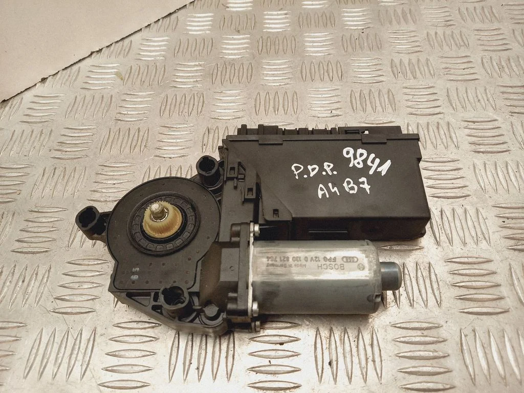 Front door window regulator motor 8E1959802H