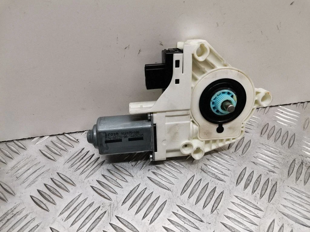 Front door window regulator motor 8K0959801