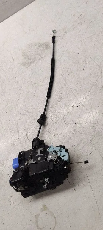 Front door lock – front right