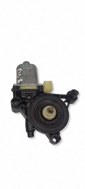 Front door window regulator motor – Skoda Octavia Mk3 (5E) (2013-2019)