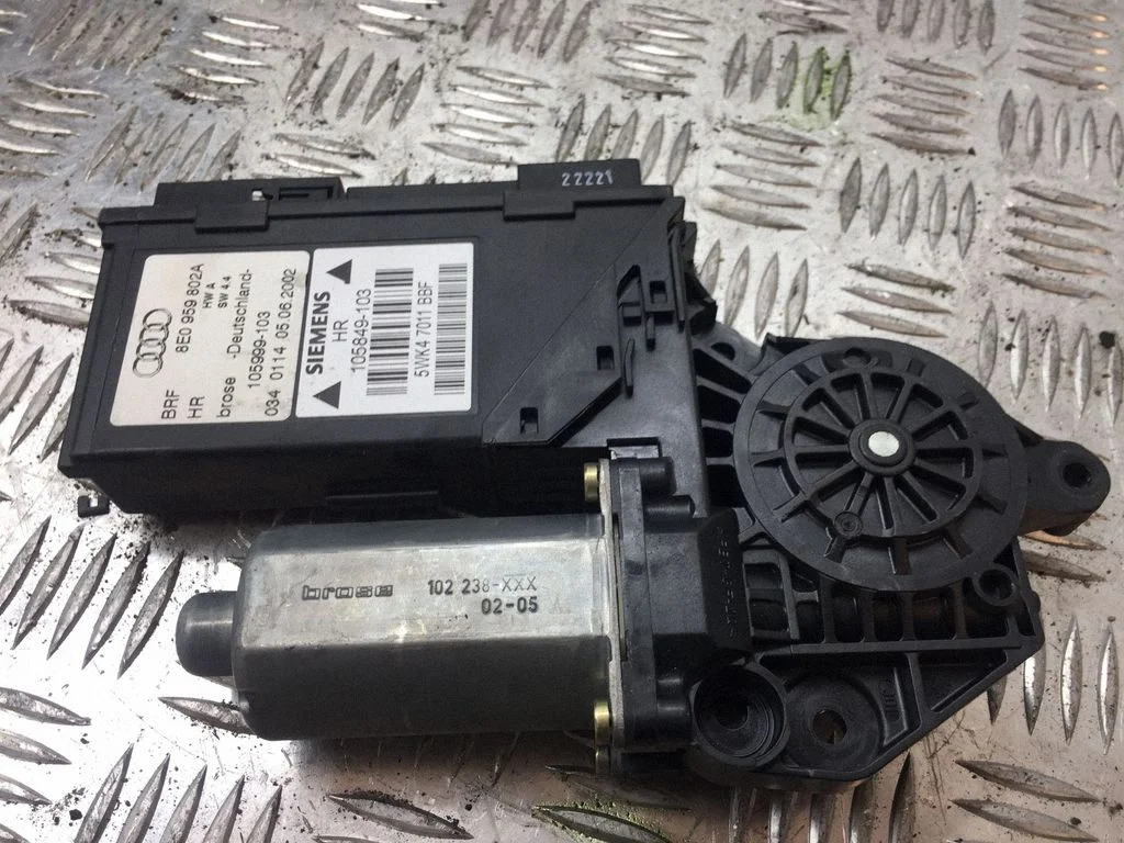 Front door window regulator motor 8E0959802A