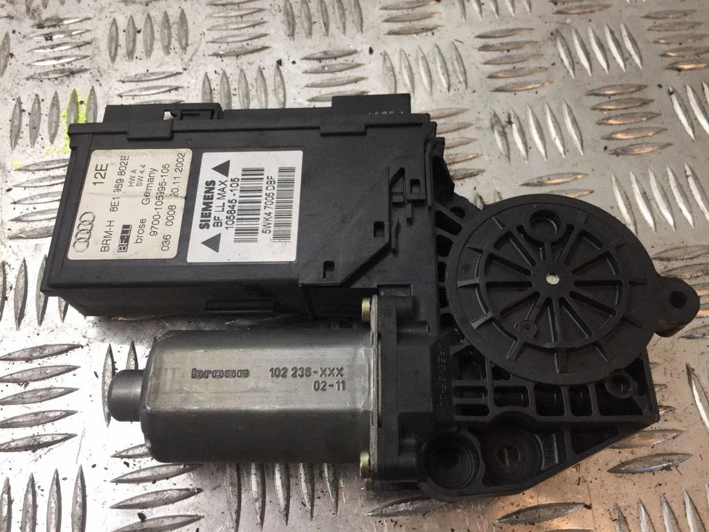 Front door window regulator motor 8E1959802E