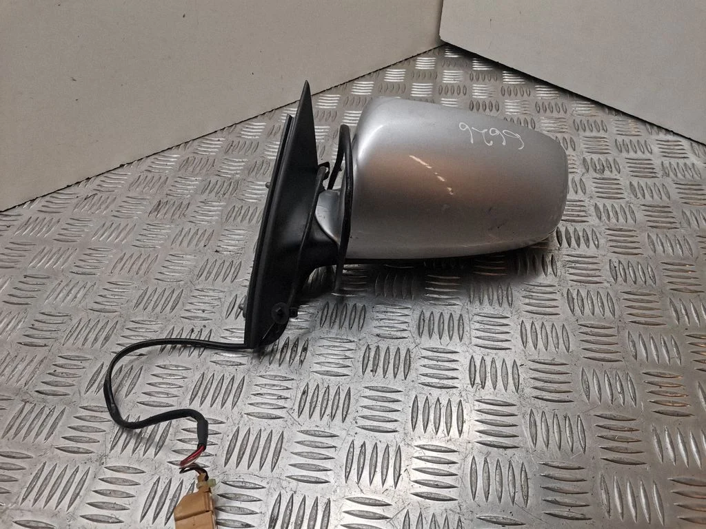 Front door electric wing mirror 50011