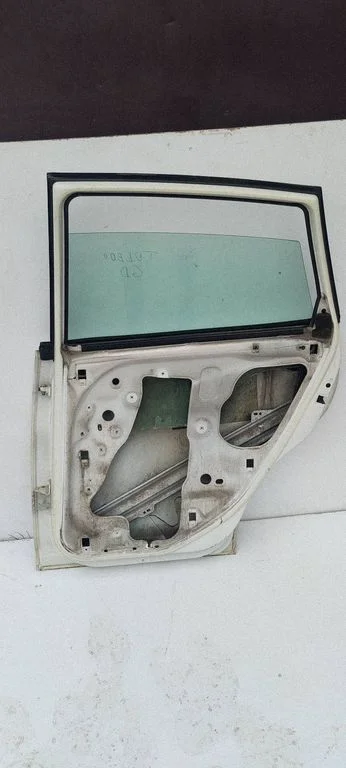 Rear door 5p0833312