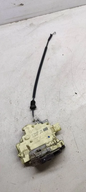Rear door lock 3c4839016A