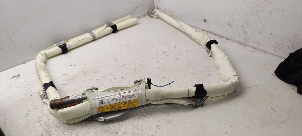 Rear door lock 1K0800741F