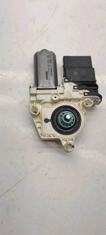 Rear door window regulator motor 1k0959703P