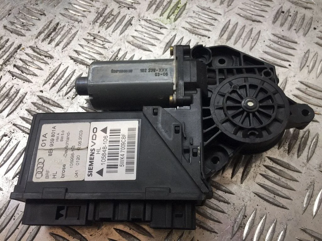 Front door window regulator motor 8E0959801A