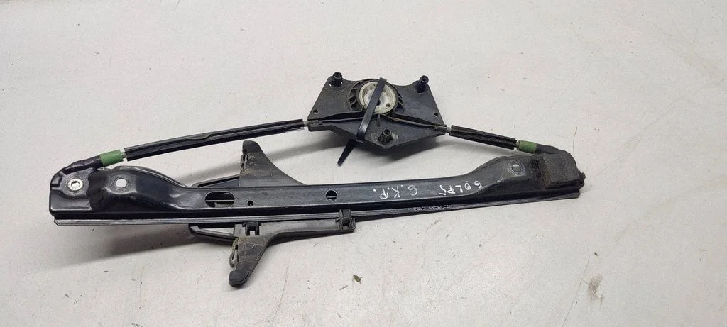 Rear window lifting mechanism without motor – rear left