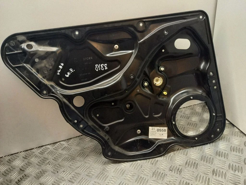 Rear window lifting mechanism without motor 3C4839755H