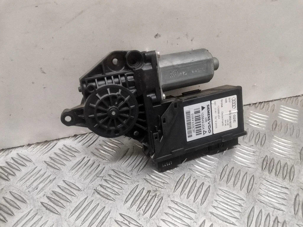 Rear door window regulator motor – Audi A4 S4 B7 8E 8H (2005-2008)