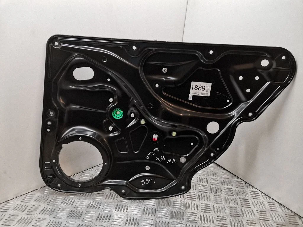 Rear window lifting mechanism without motor 3AA839756