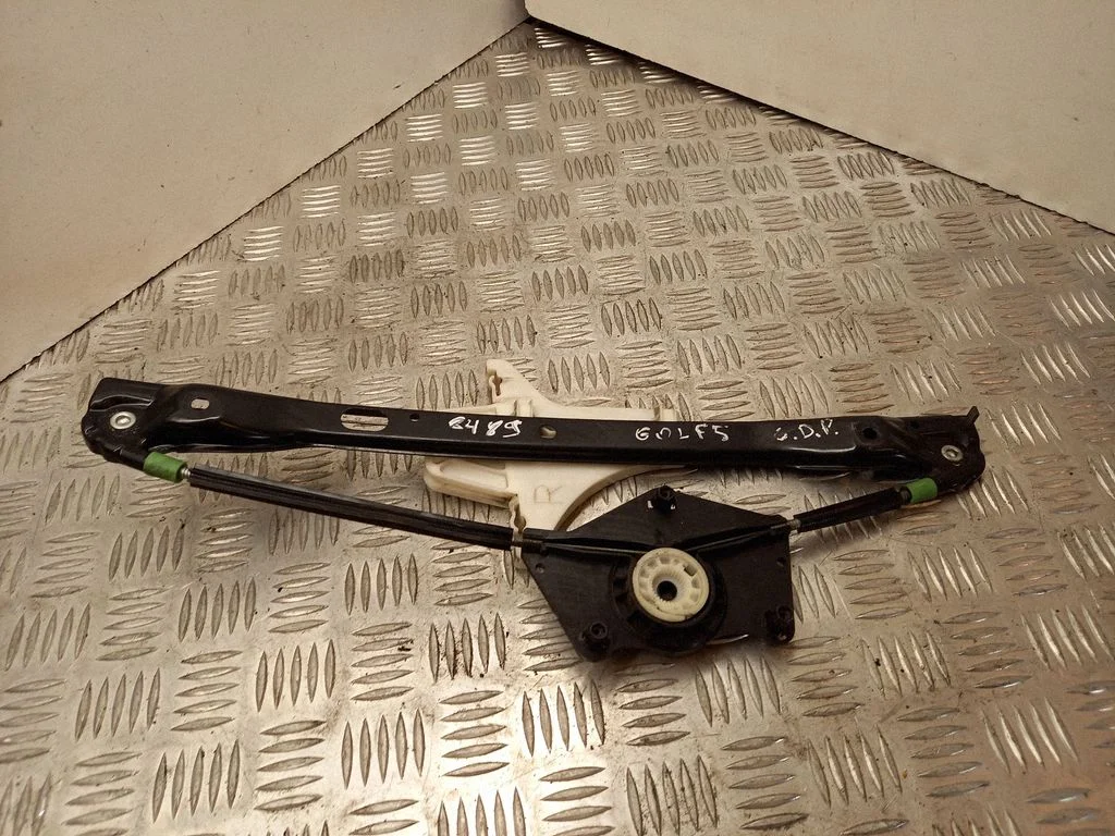 Rear window lifting mechanism without motor 994858106