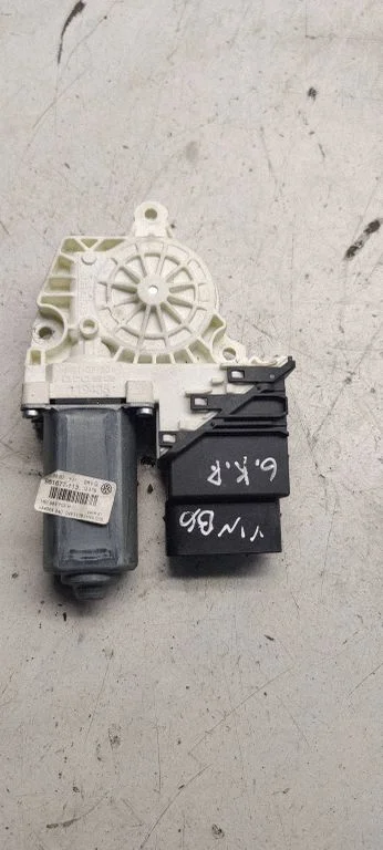Rear door window regulator motor 1k0959703p