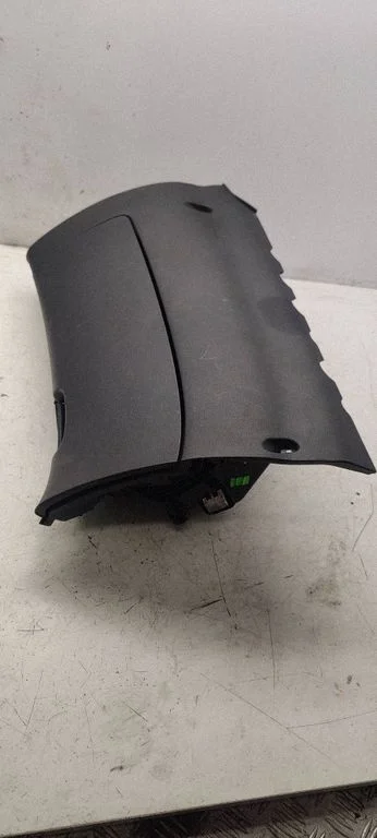 Glove box 1Z1857103