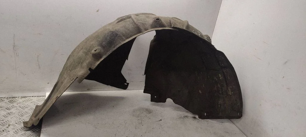 Rear arch fender liner splash guards – rear right