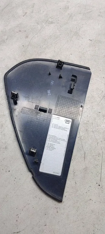 Dashboard side end trim 8k0857085