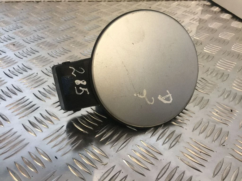 Fuel tank cap 8Z0809905