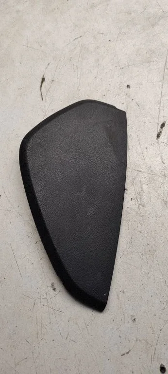 Dashboard side end trim 8h0857086