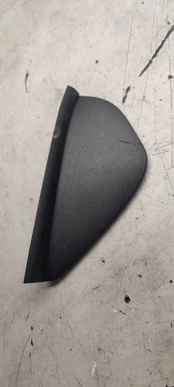 Panel deski rozdzielczej (boczny) 5m0858247