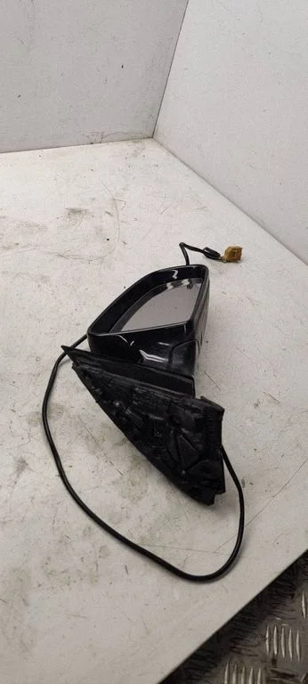 Front door electric wing mirror 010681