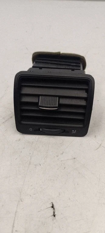 Dashboard side air vent grill/cover trim 1K0819710