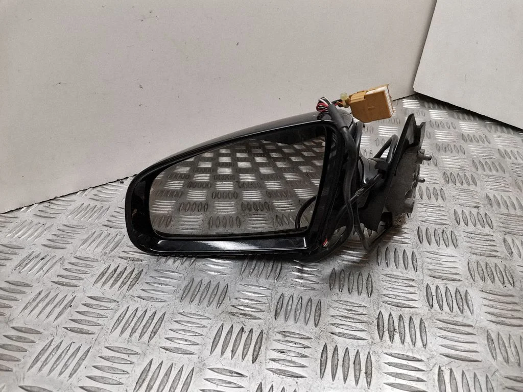 Front door electric wing mirror 50011