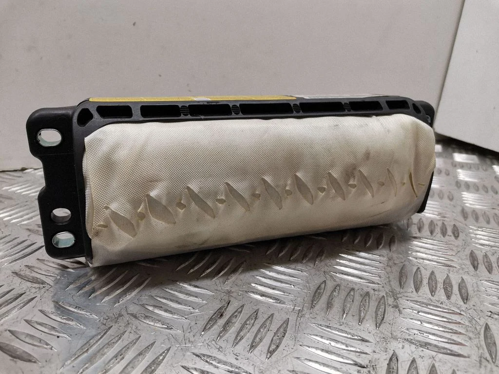 Passenger airbag 3AA880204B