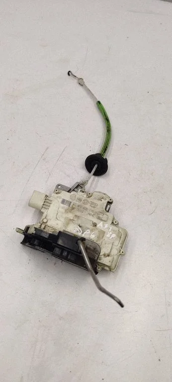 Tagaukse lukk – Audi A3 S3 8P (2003-2012)