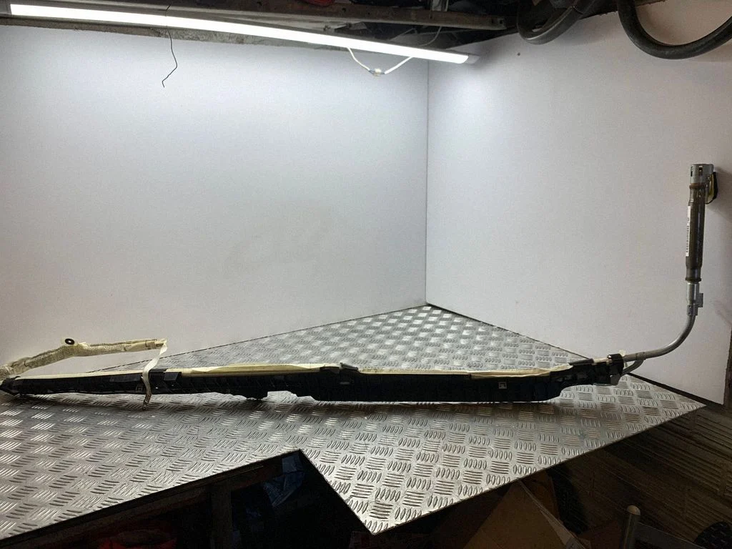 Roof airbag 1K6880741T