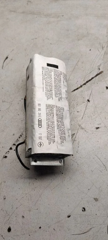 Passenger airbag 8E0880204E