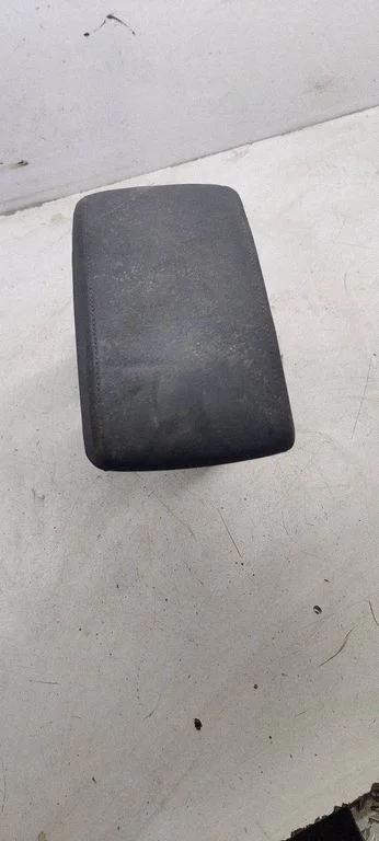 Armrest – Skoda Octavia Mk2 (1Z) (2004-2013)